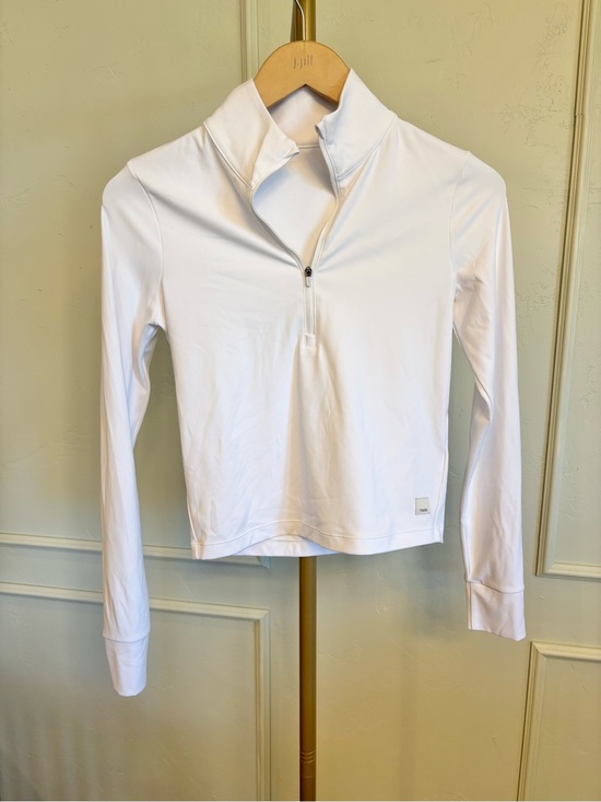 Vuori Tops - Vuori Studio Half Zip White Long Sleeve Top MSRP $88 see detail